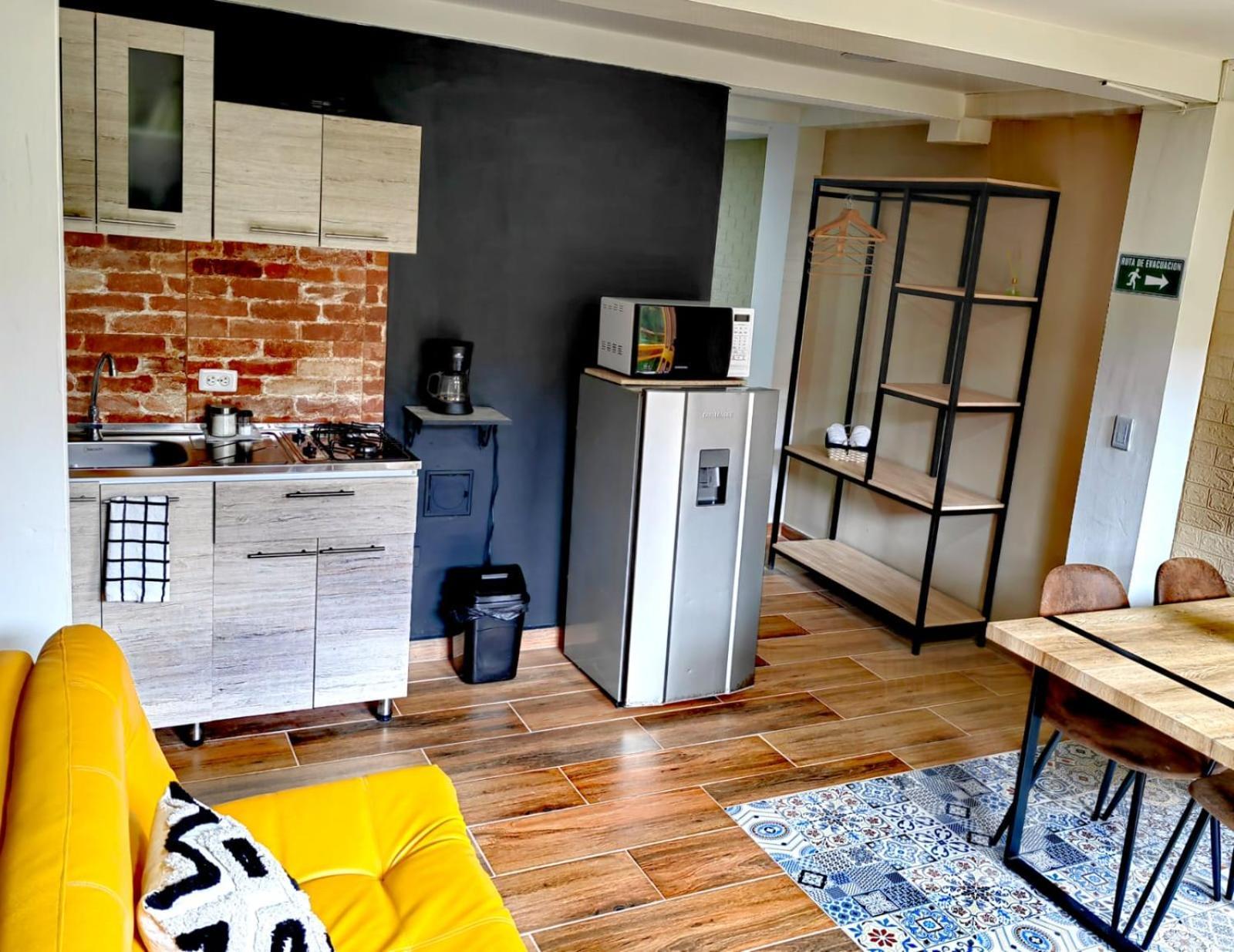 Confortable Apartamento A 20 Mt Del Parque Principal Саленто Екстериор снимка